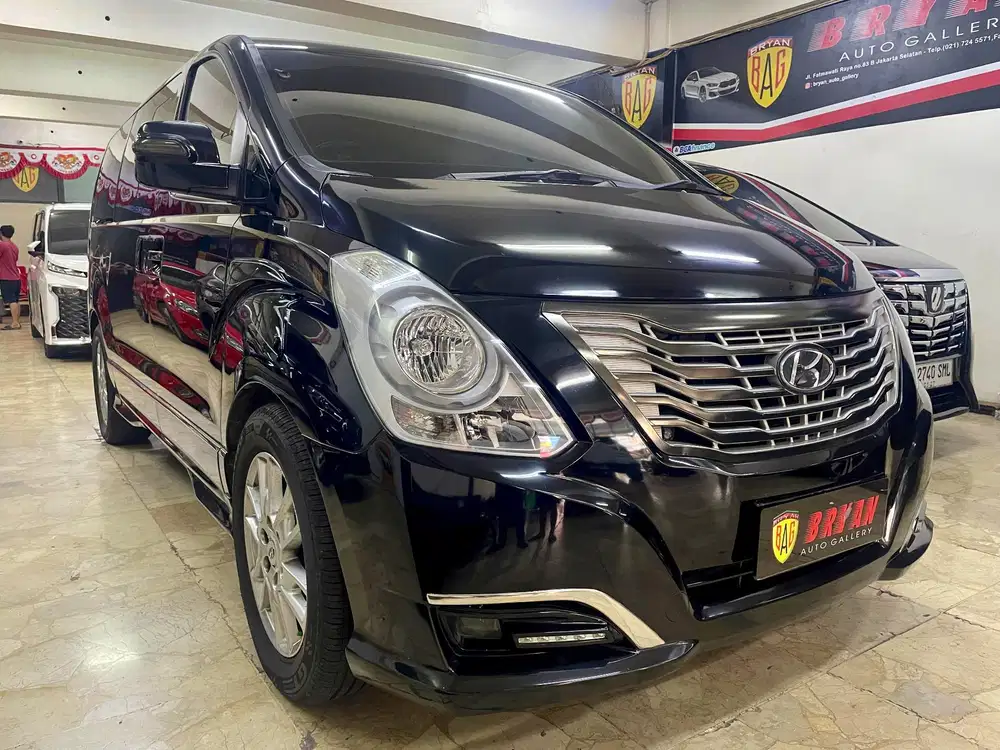 TDP40JT HYUNDAI H1 XG DIESEL 2017 GOOD CONDITION