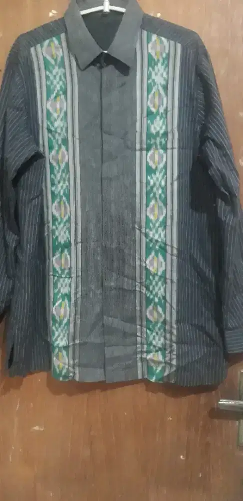 kemeja batik pria motif etnik ukuran XL FIT XXL