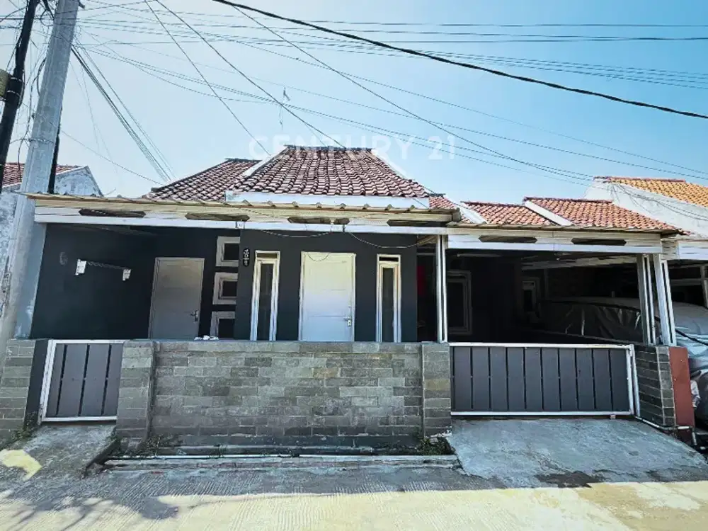 125- RUMAH MINIMALIS MURAH DAN LUAS DI  SANGKAN HURIP KATAPANG.