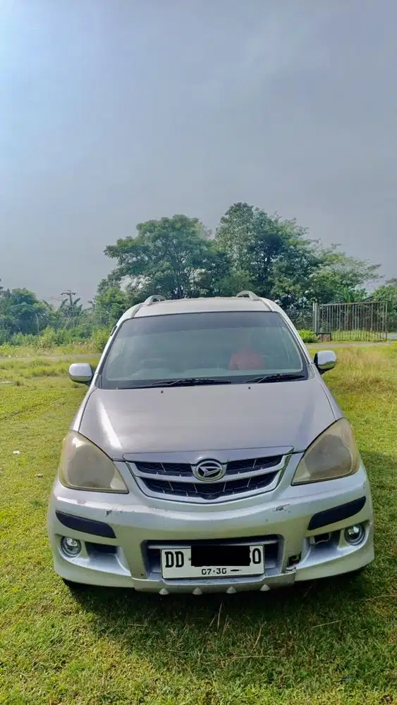 Di jual XENIA LI SPORTI 1,3 2011