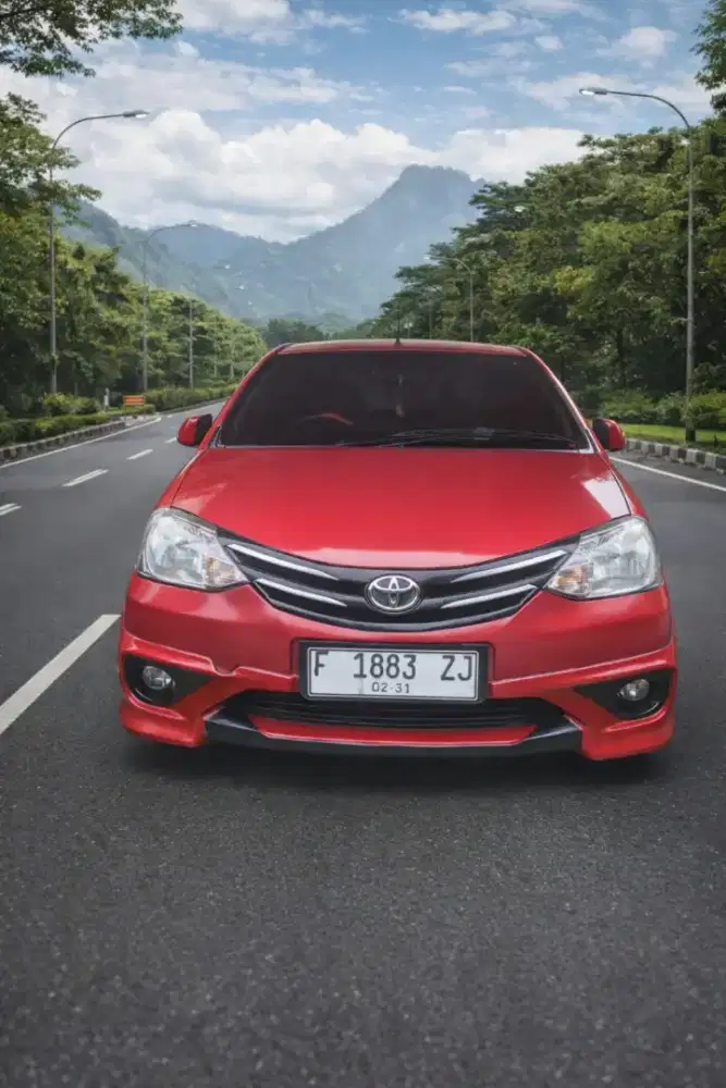 Toyota Etios Valco G/MT/ 2016