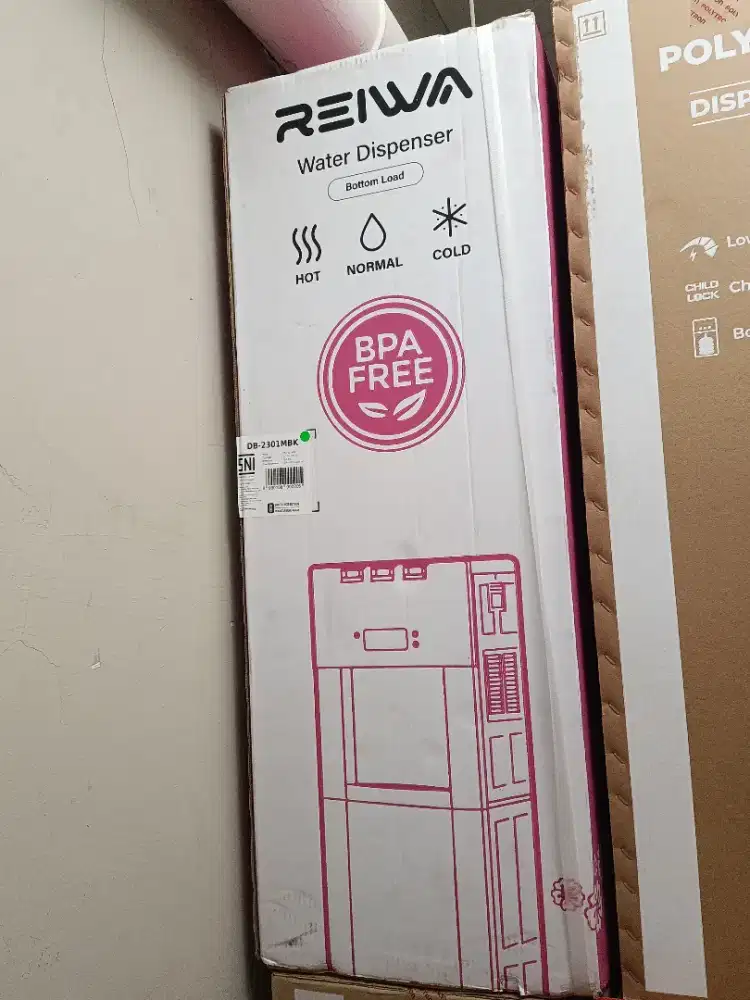 Dispenser REIWA tipe DB2401MBK