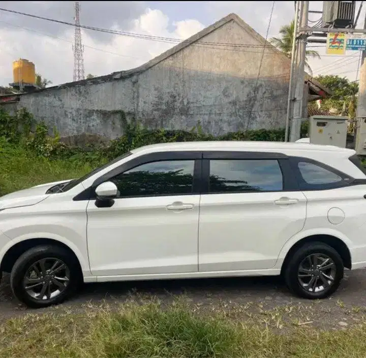 All New Xenia R 1.3 MT