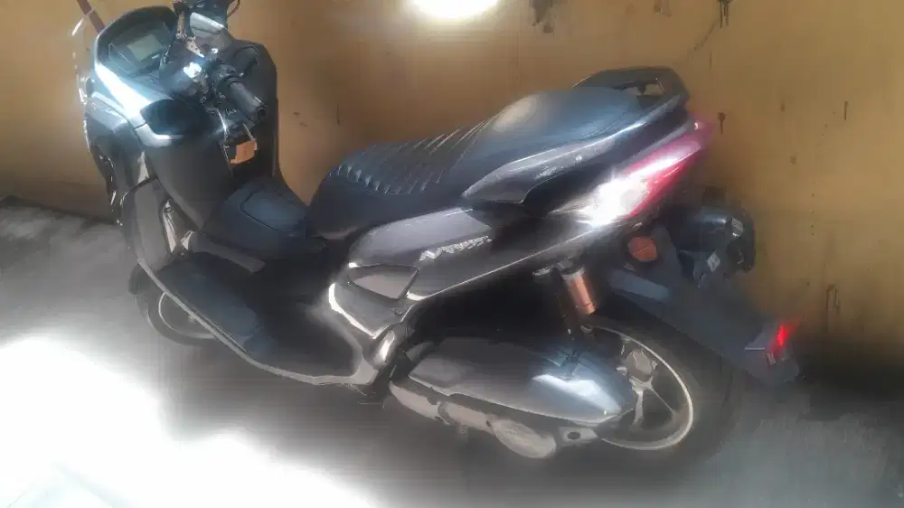 Jual all new nmax 2021  tinggal pake harga nego full variasi