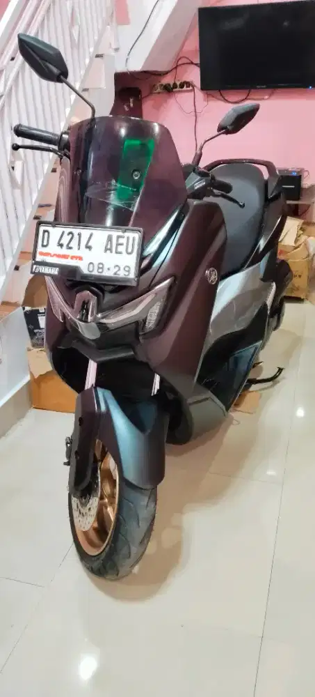 Nmax Turbo 2024 hitam magma