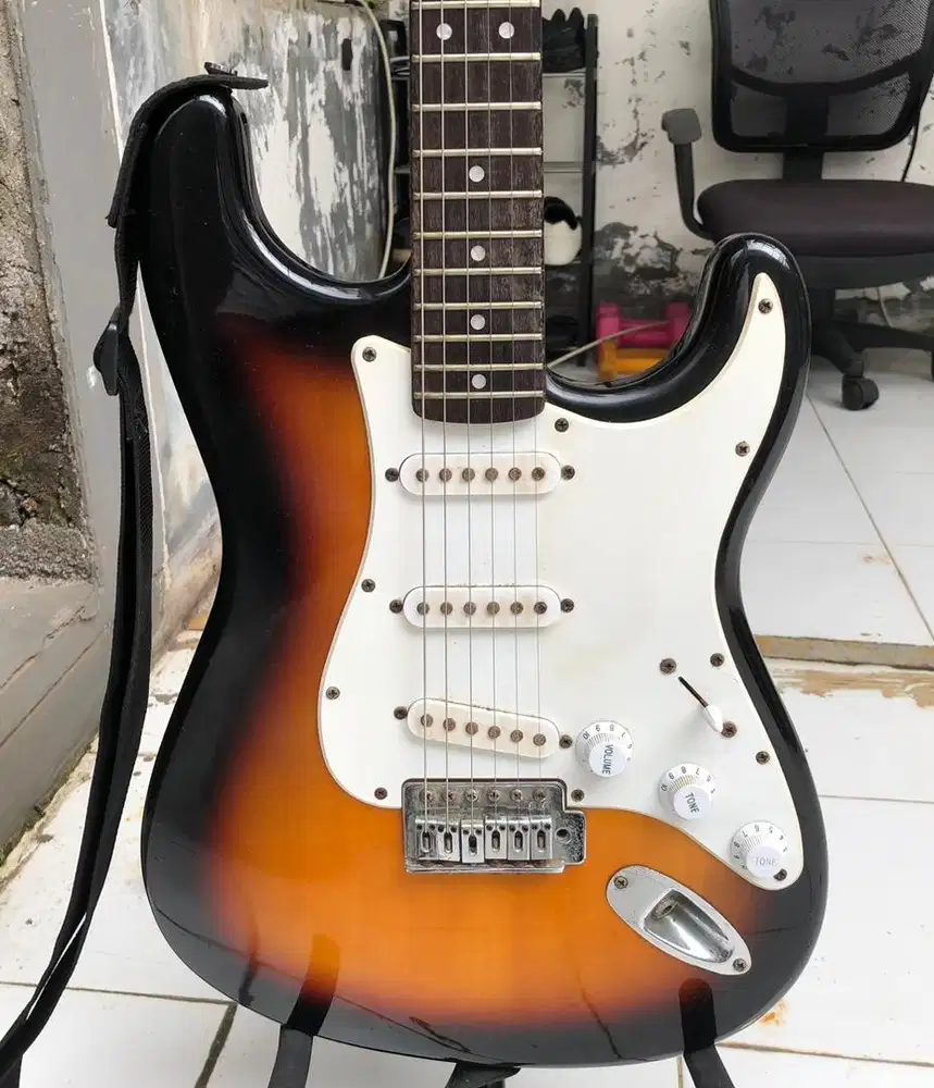 Guitar Squier Strato & Effect