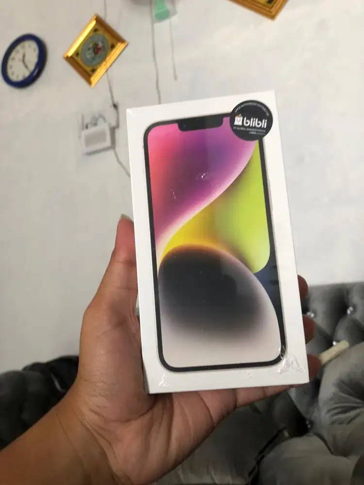 iphone 14 128gb new garansi resmi satu tahun