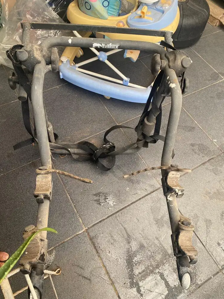 BNBRACK BEARACK BIKE CARRIER UNTUK DIPASANG PADA BAN SEREP