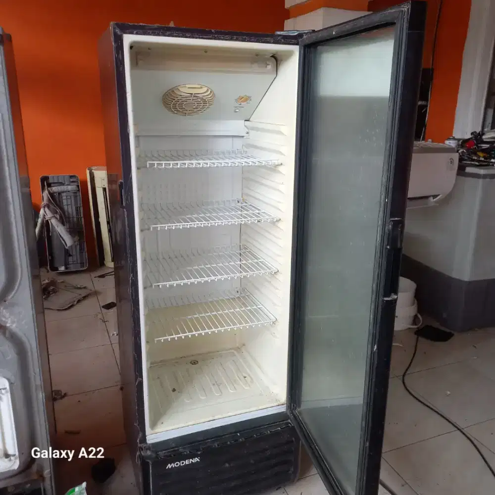 Kulkas sow case 4 rak