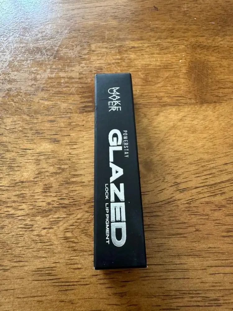 Make Over Powerstay Glazed Lock Lip Pigment shade D22/Lowkey