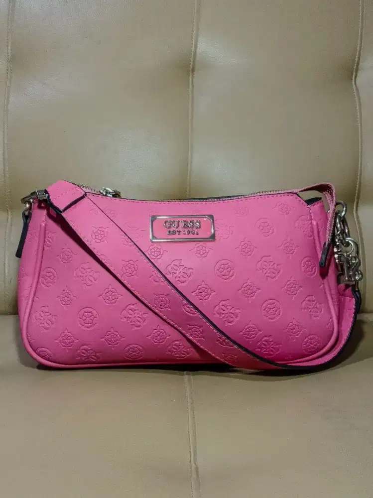 Tas guess pink preloved