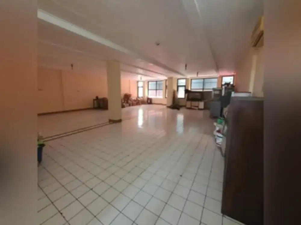 Jual jarang ada Ruko Gandeng diBoulevard Gading Serpong