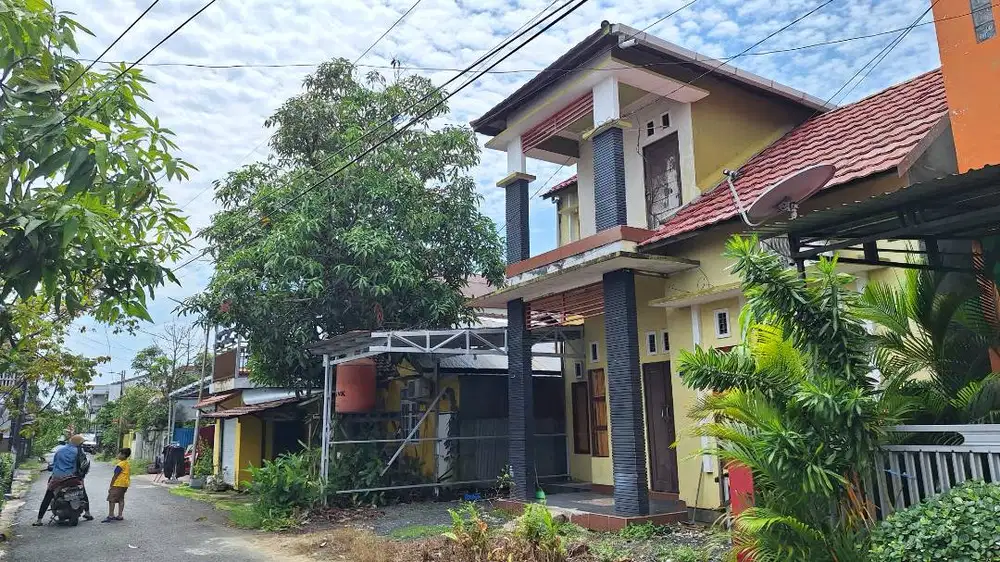 Rumah disewakan Jl HKSN Komplek AMD Permai