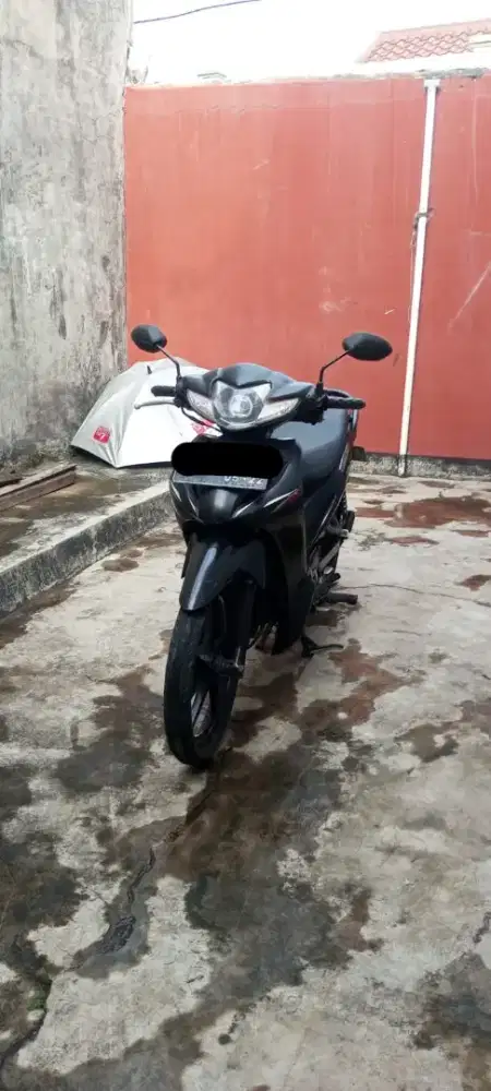 Honda Absolute Revo fit 2011 (karbu)