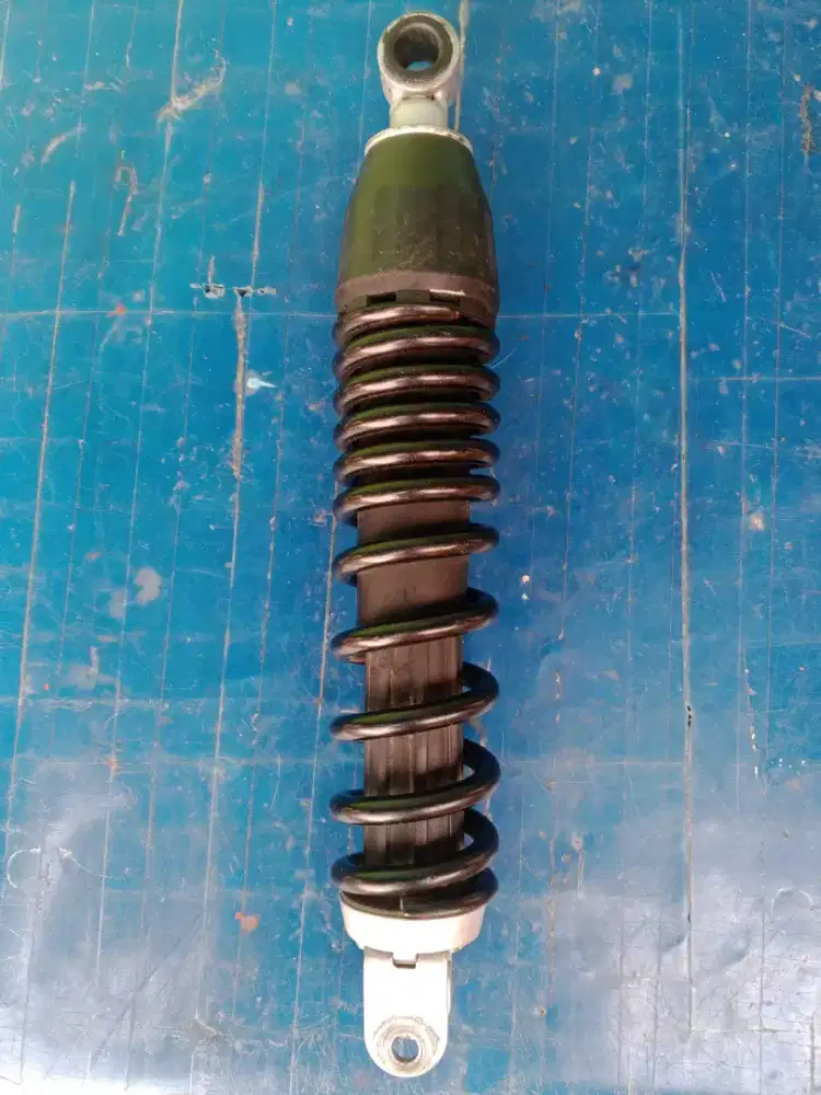 Shockbreaker belakang matic seken