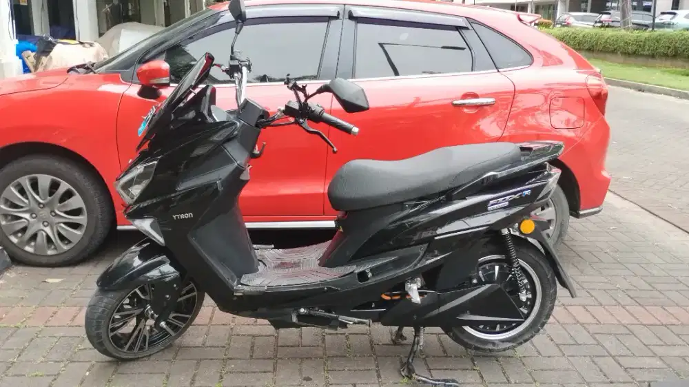 Jual Cepat Polytron Fox R 2025