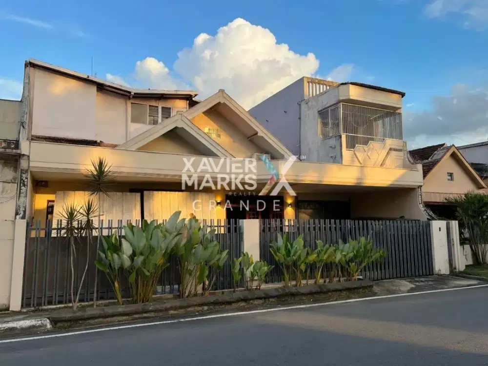 Dijual Rumah di daerah jalan Bunga2, Tengah Kota Malang