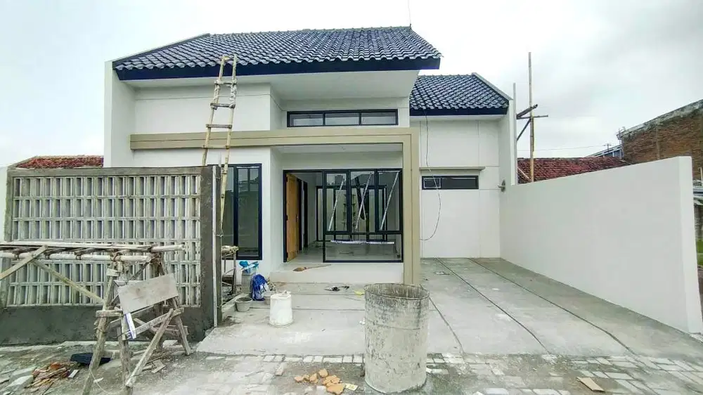 LT 101 meter, di Perum Strategis Timur Luwes. Bisa KPR DP mulai 0 %