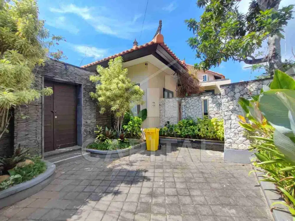 LUXURY VILLA FOR SALE - TAMAN MUMBUL, NUSA DUA - BALI