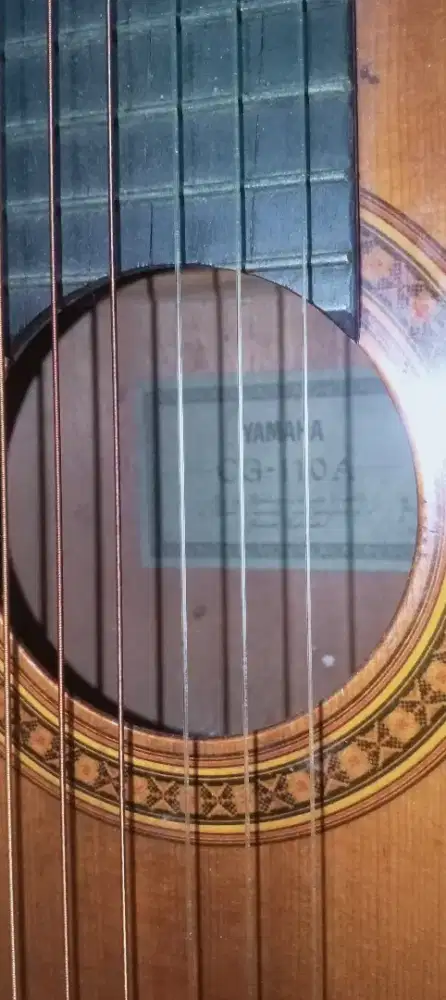 Gitar Yamaha CG 110A Orisinal