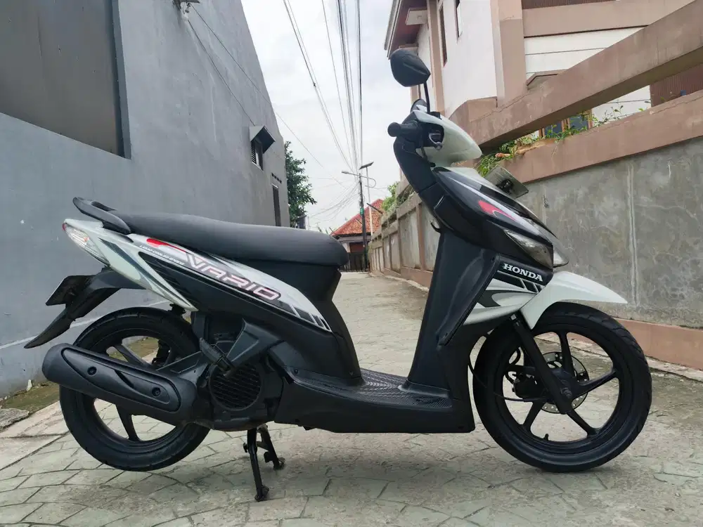 Honda Vario 2010 stater tokcer halus mulus terawat