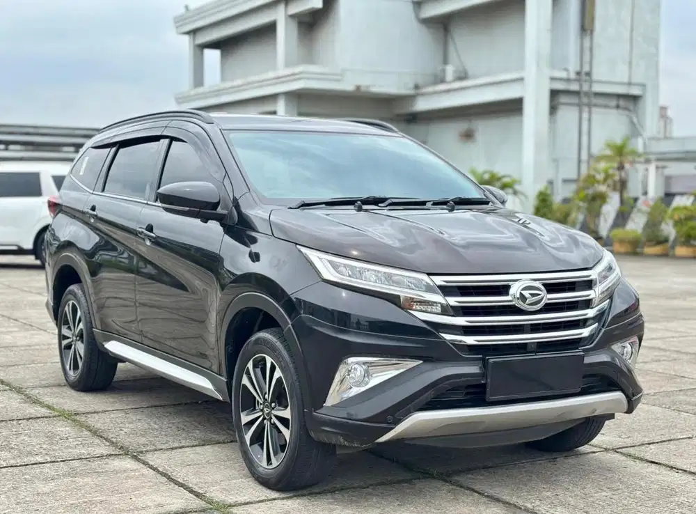 [LOW KM] DAIHATSU TERIOS R AT 2020 HITAM TT 2019 X MATIC