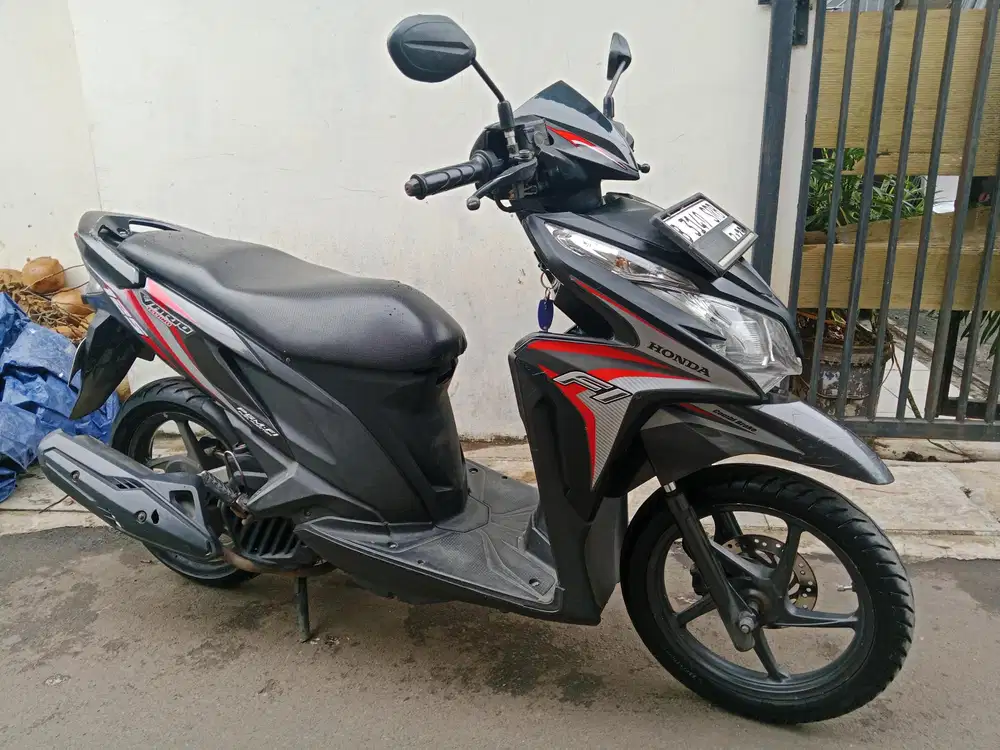 Dijual cepat vario kzr 2014 surat komplit