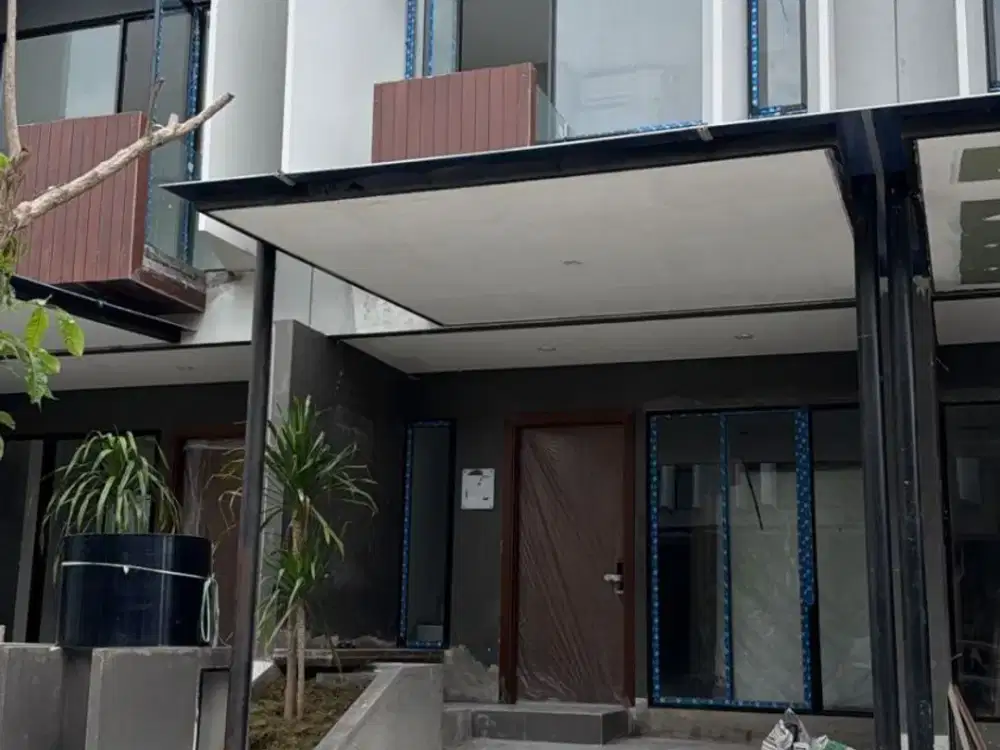 Rumah Northwest Hill Citraland Baru Greesss Minimalis di Surabaya Barat