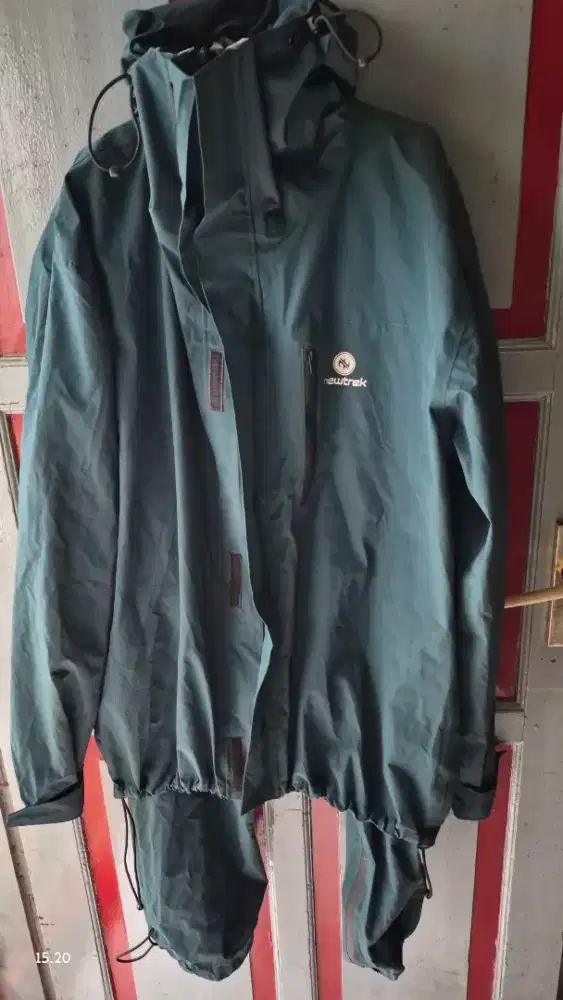 Mantel baju celana rain coat new trek sz M/L