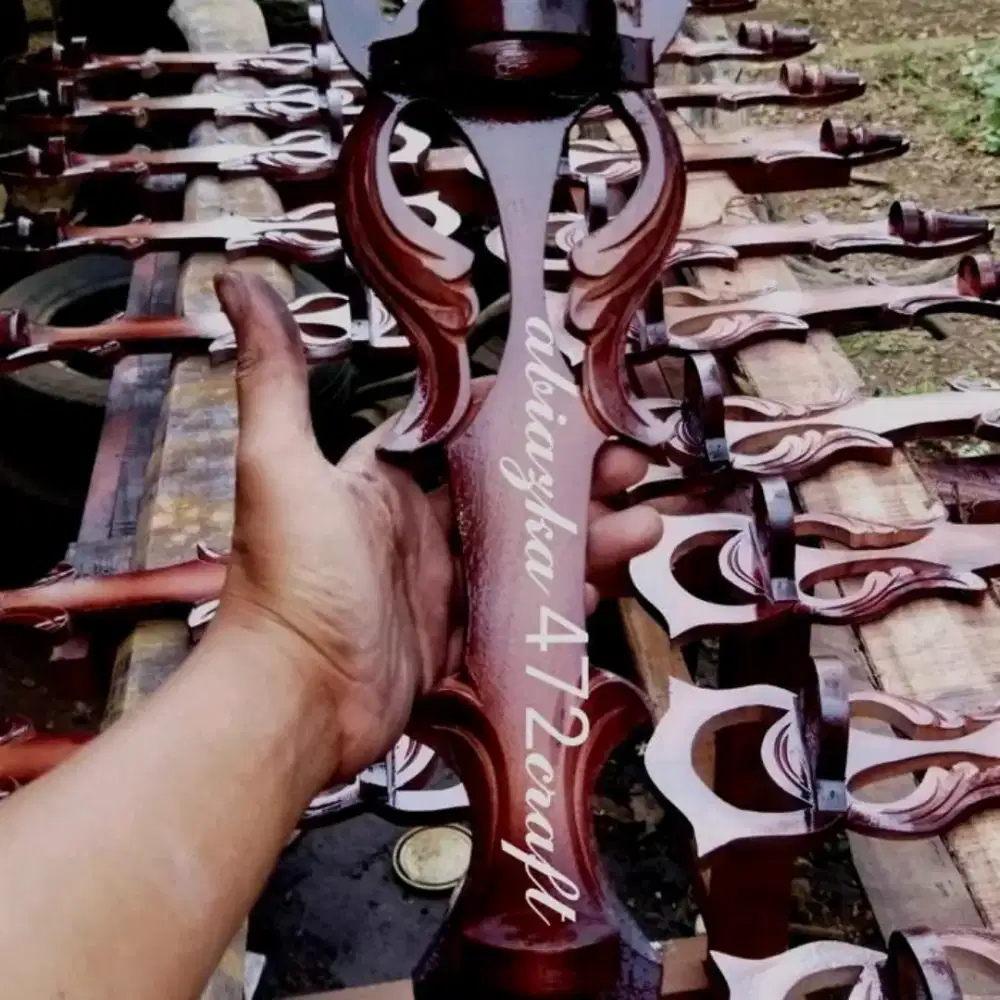 blawong(dudukan gantung keris & tommbak multi fungsi cod / TF rekber