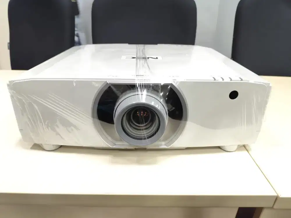 Proyektor NEC PA703W 7000 Lumens WXGA | HD Proyektor | Super Terang