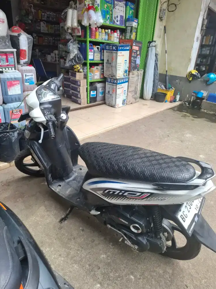 Dijual 1 unit sepeda motor yamaha mio putih