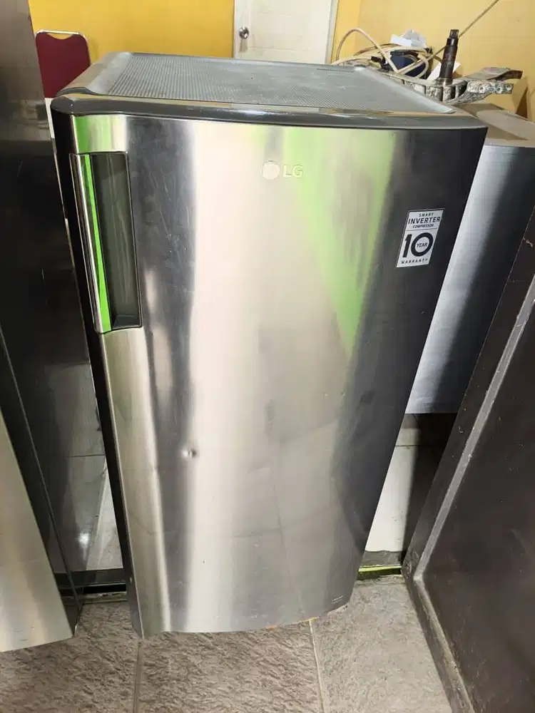 Kulkas 1 Pintu LG Inveter Halus Dingin Cepat Gratis Antar