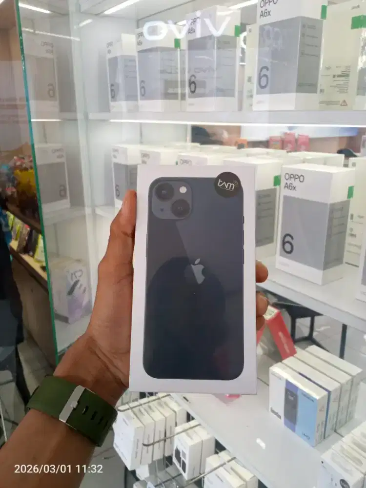 IPHONE 13 128GB GARANSI RESMI IBOX PALING BEST SELLER!