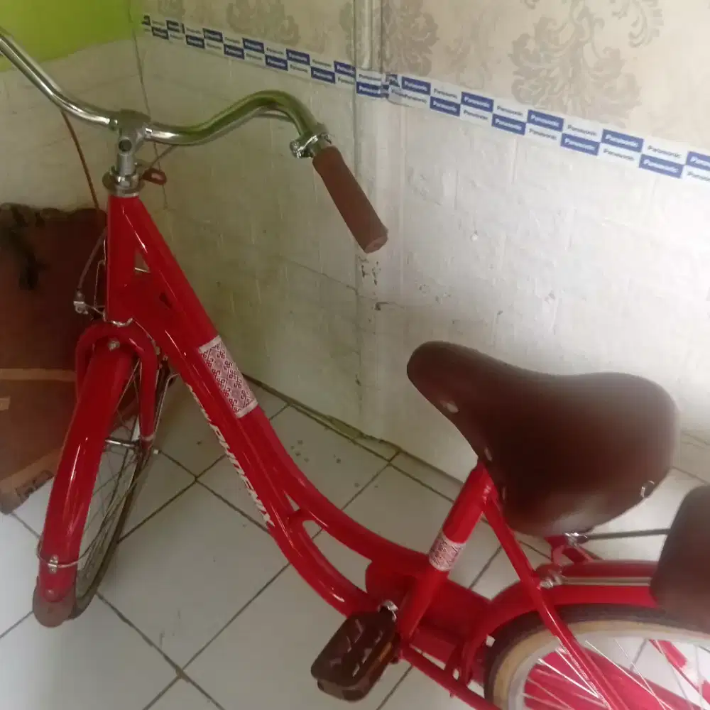 Sepeda mini phoenix merah