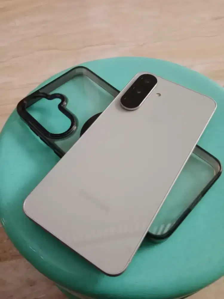 Samsung A56 (12/128 GB)