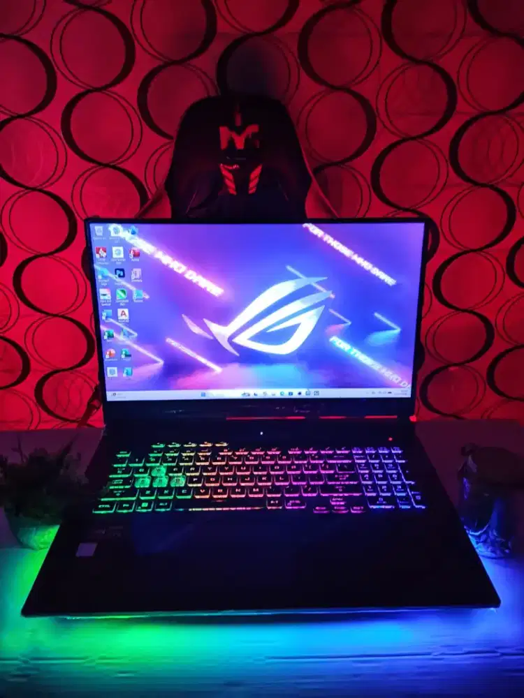 Laptop Gaming Asus ROG STRIX 17 NVIDIA RTX 3050 RYZEN 7 SSD 512Gb COD