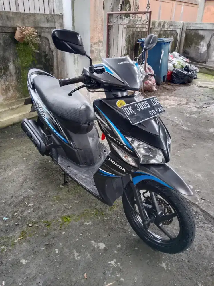 Jual vario cw,trasih bagus