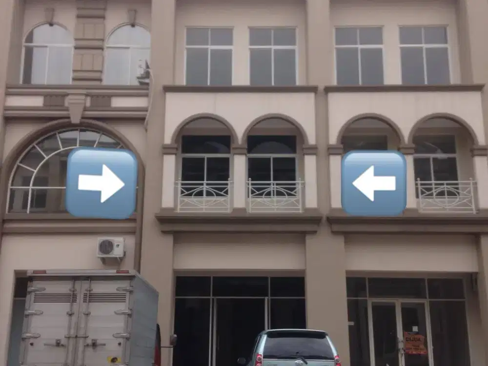 MURAH !! Ruko 3 Lantai SHM Grand Galaxy City Bekasi