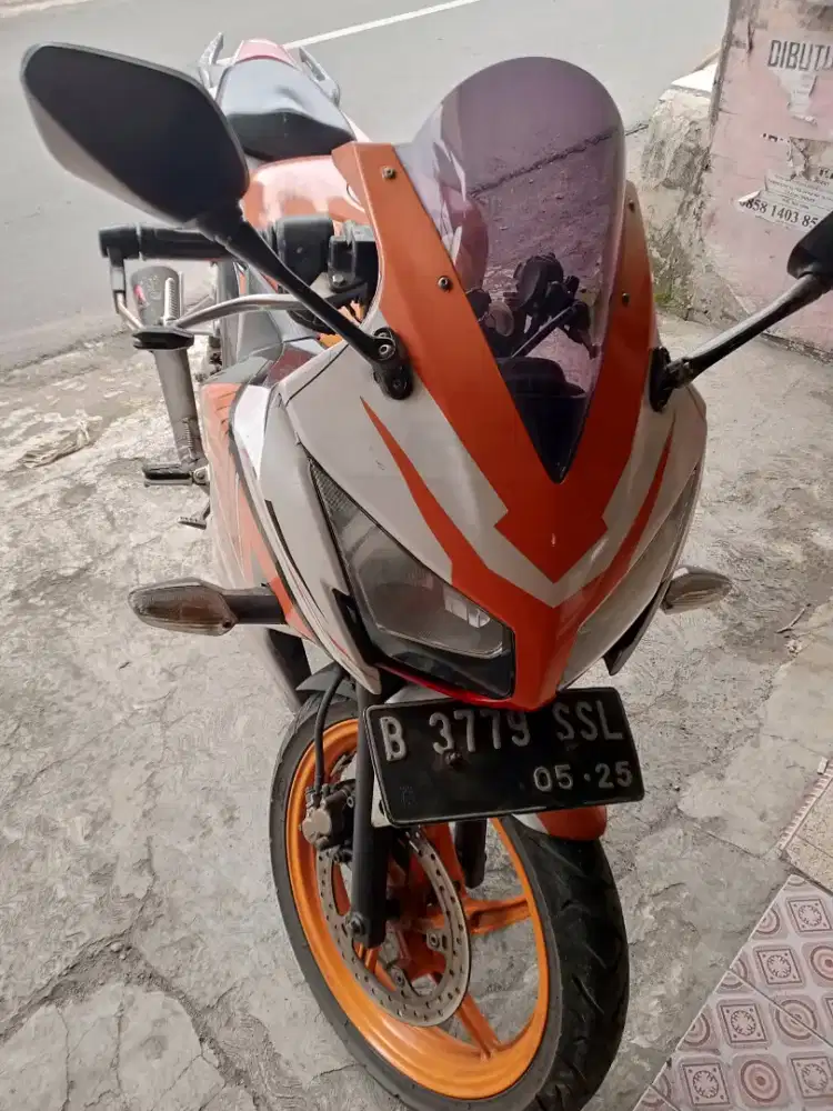 Di jual cbr 150 Repsol