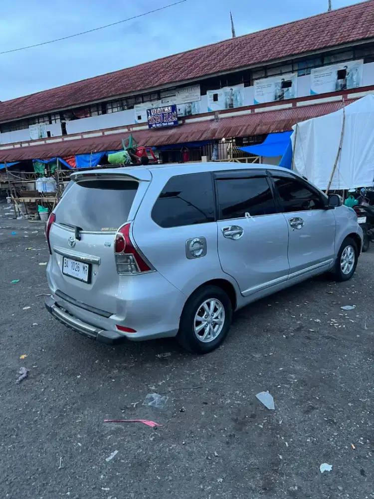 Toyota Avanza G