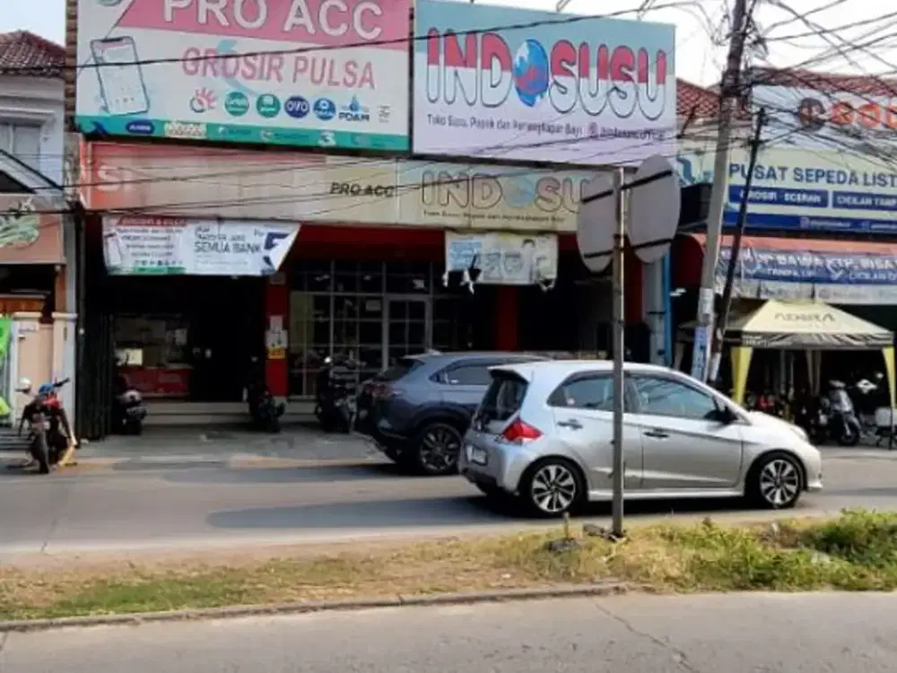 Dijual Rumah + Usaha pinggir jalan di Boulevard Hijau Harapan Indah  Bekasi