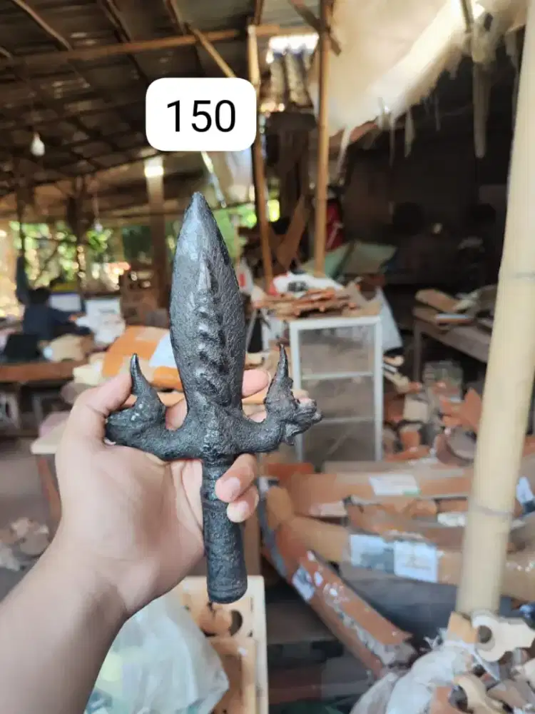 keris barang antik , temuan kampung jagrak keris tombak , mebel kayu