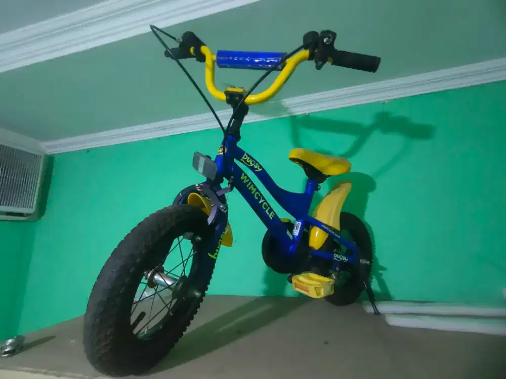 Sepeda wimcycle 12 inch