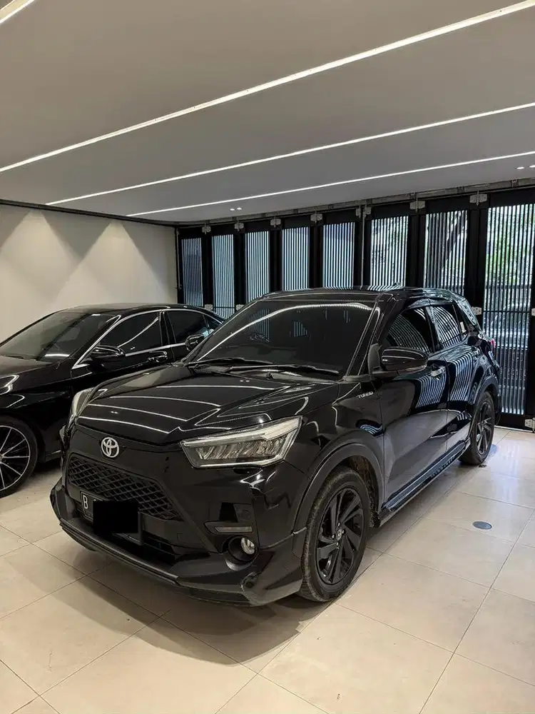 (CASH) Toyota Raize 1.0 Turbo GR AT 2022 Hitam Odo 20rb KM