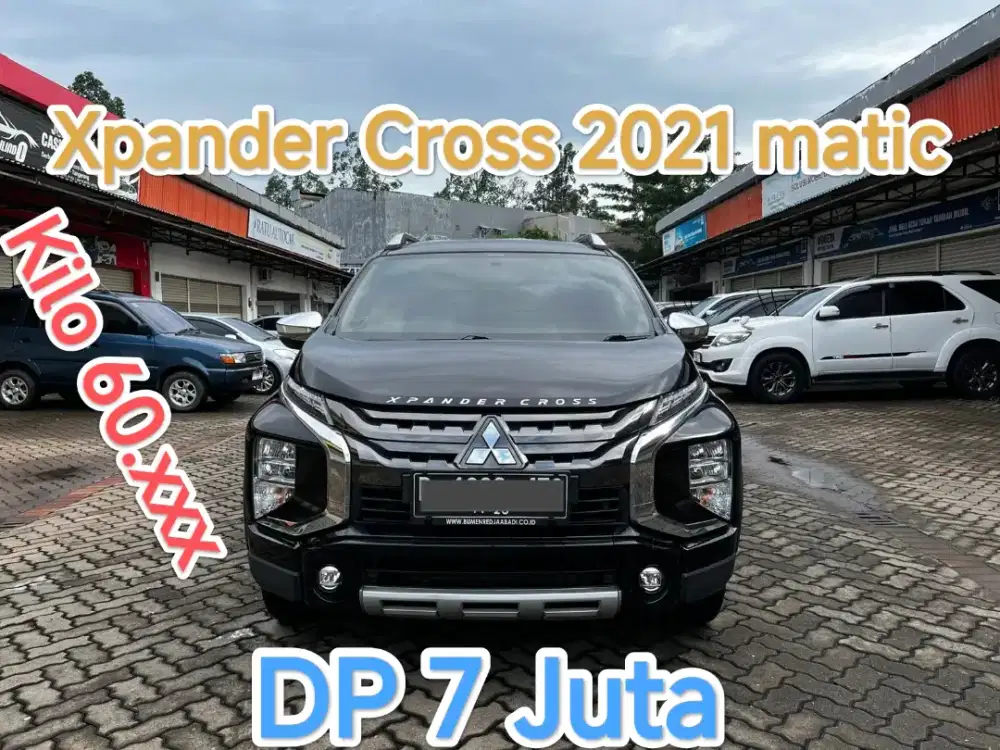 5JT XPANDER CROSS 2021 PREMIUM PACKAGE LOW KM 60RB RARE !!