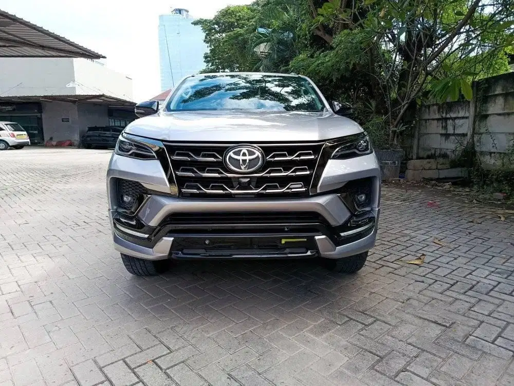 2022 TOYOTA FORTUNER 2.8 VRZ GR SPORT