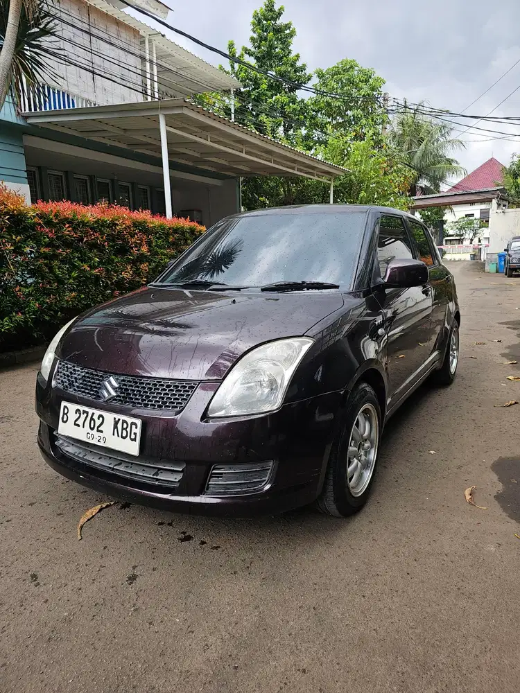 Suzuki Swift ST 1.5 AT 2009 Good Condition