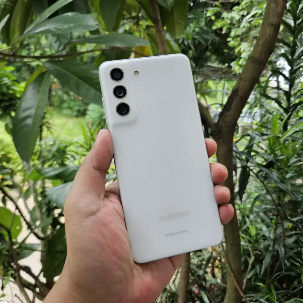 SAMSUNG GALAXY S21 FE 5G 8/128 EX SEIN NO MINUS