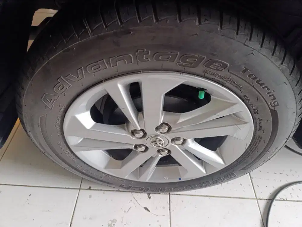 TOYOTA 2023 AVANZA 1.3 MT PUTIH OTOMART286 KENJERAN